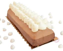 Ingredients 130g De Chocolat Au Lait 100g De Praline Noisette 100g De Chocolat Noir 150g De Chocolat Blanc 8g Buche 3 Chocolats 3 Chocolat Chocolat