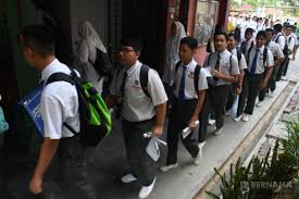 Sjk(c) chee wen, subang jaya. Bernama ×'×˜×•×•×™×˜×¨ Calon Peperiksaan Pt3 Di Sekolah Menengah Kebangsaan Seksyen 19 Shah Alam Bersedia Memasuki Dewan