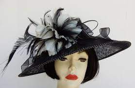 Black White Feather Fascinator For The Races Custom Derby Design By Hat A Tude Com Black And White Feather Fascinator Feather Fascinators