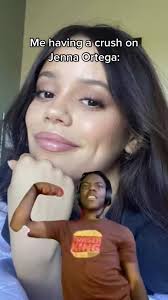 Jenna Ortega GUYS GET HER TO NOTICE MEE