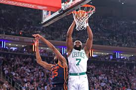 O jogo dos Knicks contra o Celtics pode ser um jogo de playoff