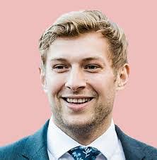 Samuel Tull's Instagram, Twitter & Facebook