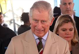 İrlanda'da tarihi tokalaşma