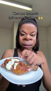 Dramatic Influencer Emely's Kitchen Experience: A Hilarious Review