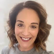 Leslie Tucci (@momlife_replife) • Instagram photos and videos