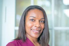 KEYS WOMEN ARE MINDING THEIR OWN BUSINESS — AND KILLIN' IT