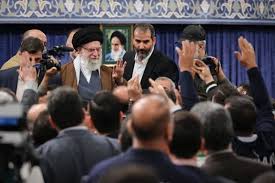 آمریکاستیزی خامنه‌‌ای؛ ویرانگر و لجوجانه