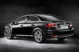 TOYOTA-AVENSIS