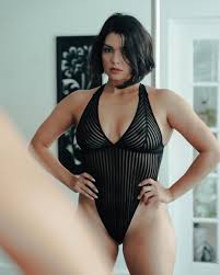 Maria Del Mar Gonzalez - Free pics, galleries & more at Babepedia