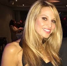 Την κάμερα της εκπομπής έλα χαμογέλα και τη μαίρη αργυριάδου υποδέχτηκε η αννίτα ναθαναήλ στην υπέροχη μονοκατοικία της, όπου μίλησε μεταξύ άλλων για το gntm, αλλά και το real. Annita Na8anahl Brhka To Spiti Adeio Megalytero Plhgma Omws Htan H Prodosia Ths Oikiakhs Boh8oy I Love Style