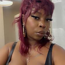 KatyPerry's 'The Lifetimes Tour' has had the following incidents thus far:  -Katy nearly fell out of a giant ball prop -Nearly plummeted from flying  butterfly prop -Seemingly suffered an electric shock during