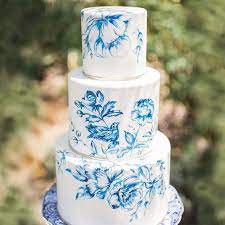 With one simple piping technique, you can create a dessert that is sure to wow your guests. The 70 Most Beautiful Wedding Cakes