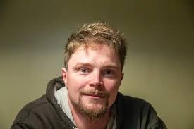 Swedish volunteer soldier Petrik, aged 36, has tragically lost his life in  battle against the russian war criminals. A veteran of the Swedish Armed  Forces, Petrik was highly skilled in mine explosives