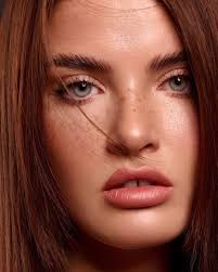 7 hård kvinnliga film karaktärer som inte behöver vara räddade 👸...