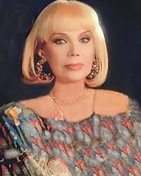 Bernarda Rosas's Instagram, Twitter & Facebook