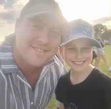 What are some recommendations for a new person in Australia to find  friends, a job as an electrician or plumber, and join a local run club?