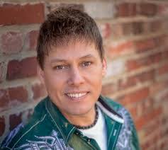 Wayne Singer's Instagram, Twitter & Facebook