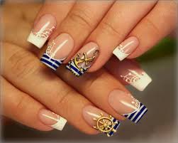 Maritime Sommernagel French Kombination Maritime Fingernagel Sommer Nagel Designs Nagelideen