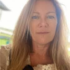 Christina Kelson's Instagram, Twitter & Facebook