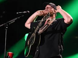 Luke Combs Tops Billboard Country Chart For Fourth Straight