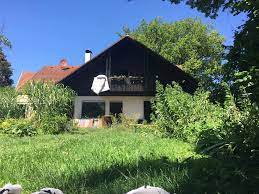 Happy hippy haus cannabis dispensary of texas is open wednesday through sunday, 9am to 6pm. Wohnen Der Zukunft Wo Die Hippies Hausen Mucbook