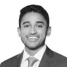 Derek Kemble's Instagram, Twitter & Facebook