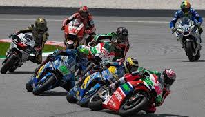 Jadwal Lengkap Motogp 2019 Yang Ditayangkan Langsung Trans7 Motogp Valentino Rossi Le Mans