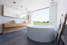 Wir erklären, wie viele liter wasser eine badewanne fassen kann und welche unterschiede es gibt. Welche Badewanne Passt Zu Mir 7 Modelle Im Uberblick