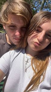 Ellie Mcdowell's Instagram, Twitter & Facebook