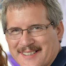 Richard Solano (@mpkmrrichard)