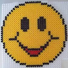 Sandylandya Outlook Es Smiley Hama Beads By Les Loisirs De Pat Motifs Perles Hama Art Hama Et Motifs Perler