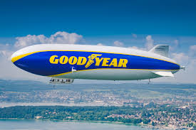 Il dirigibile semirigido zeppelin nt misura oltre 75 m in lunghezza, quasi tre quarti di un campo da calcio, e quasi 18 m di altezza. The Blimp Is Back Goodyear S Iconic Airship To Fly At Wtcr Race Of Germany Fia Wtcr World Touring Car Cup