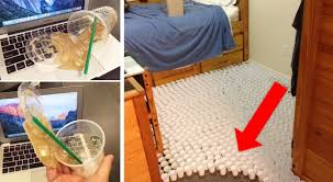 Overzicht van 1 april grappen winkels. 18 Grappen Die Met Vrienden En Collega S Zijn Uitgehaald Die Je Moet Onthouden Bekijkdezevideo Nl