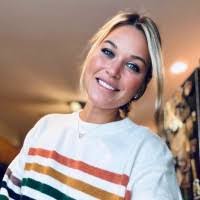 Staci Allison's Instagram, Twitter & Facebook