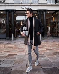 Whatever your choice of outfit, men's grey boots add monochrome authenticity. Grey Suede Chelsea Boots Outfits For Men 106 Ideas Outfits Lookastic