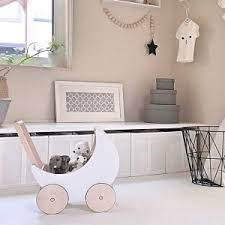 手押し車 toy pram ooh noo 海外のおもちゃ インポート 出産祝い お誕生日祝い 1歳 2歳 ギフト プレゼント ホワイト 木のおもちゃ ハンドメイト room my favorites 手押し車 女の子 部屋 出産祝い