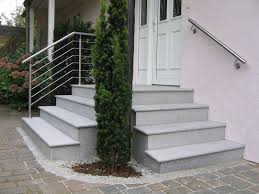 Padang cristal is a kind of white granite quarried in china. P O 370 Aussentreppe Nbsp Aus Granit Padang Cristall Hamburg P Aussentreppe Eingang Treppe Eingangstreppe