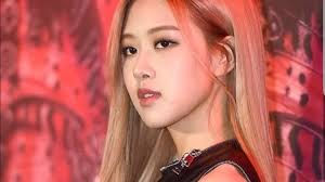 Share the best gifs now >>>. Photos Blackpink Rose Attends Alexander Mcqueen S Fashion Event 2018 Ulzzang Style