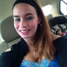 Robyn Kuhn (@c0untrygrlRobyn)