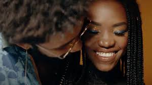 She Paradise: Trailer 1