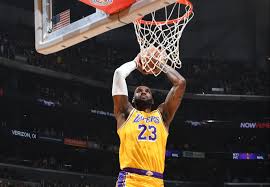 Lebron james wanna murder nemanja bjelica with dunk then stare down! Lebron James With Amazing Slam Dunk To Close Strong Half For Lakers