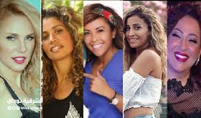 وجهت الممثلة المصرية دينا الشربيني رسالة للمتابعين في حسابها الخاص على موقع التواصل الإجتماعي، قائلة: 5 Ù†Ø³Ø§Ø¡ ÙÙŠ Ø­ÙŠØ§Ø© Ø¹Ù…Ø±Ùˆ Ø¯ÙŠØ§Ø¨ Ø¨Ø¹Ø¯ Ø£Ù†Ø¨Ø§Ø¡ Ø§Ù†ÙØµØ§Ù„Ù‡ Ø¹Ù† Ø¯ÙŠÙ†Ø§ Ø§Ù„Ø´Ø±Ø¨ÙŠÙ†ÙŠ Ø§Ù„Ø´Ø±Ù‚ÙŠØ© ØªÙˆØ¯Ø§ÙŠ