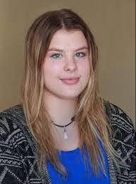 Beatriz Ward's Instagram, Twitter & Facebook