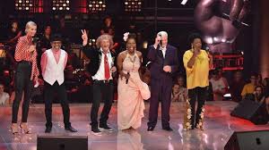 Dan lucas sings alone and help the voice senior germany 2019. Team Yvonne Diese Beiden Talente Stehen Im Finale