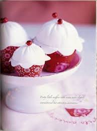 кто написал книгу по кулинарии сладкие подарки своими руками This Could Make A Pincushion Podelki Iz Konfet Idei Dlya Podelok Igolnica