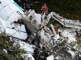 Getrauert um die spieler und verantwortlichen des af chapecoense, die im november beim flugzeugabsturz auf dem weg zum größten spiel der vereinsgeschichte. Flugzeugabsturz Von Chapecoense Nicht Das Erste Ungluck Mit Sportmannschaften
