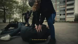 🚨 Polémique après le clip du rappeur Soli qui met en scène l’exécution de  Jordan Bardella sur fond de paroles appelant au meurtre : « Coup de pied  dans la tête d’un facho, quelle bonne saveur (…) Un ...