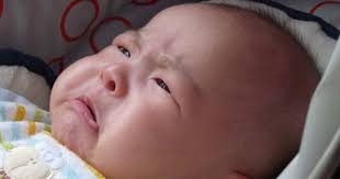 Bagaimana mama tahu bayi mama mengalami kembung? Bukan Masuk Angin Ini Penyebab Perut Bayi Baru Lahir Mengeras Popmama Com
