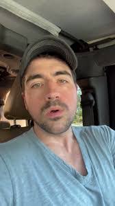 Thomas Squeo's Instagram, Twitter & Facebook