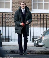 Nabhaan rizwan, ben cross, joe alwyn, manoj anand, felicity jones. Best Of Joe Alwyn Ø¯Ø± ØªÙˆÛŒÛŒØªØ± New Pics Of Joe Alwyn On Set Of The Last Letter From Your Lover In London